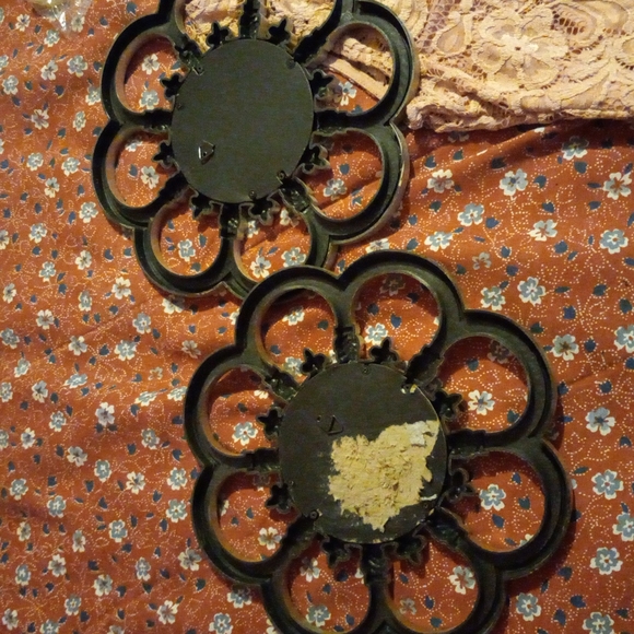 Mirrors - Picture 2 of 2